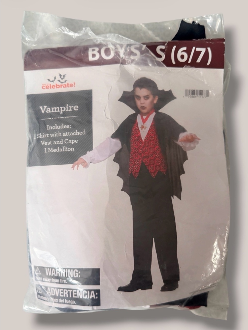 New! Way To Celebrate! Boys' Vampire Costume - Black and Red (S 6/7)
